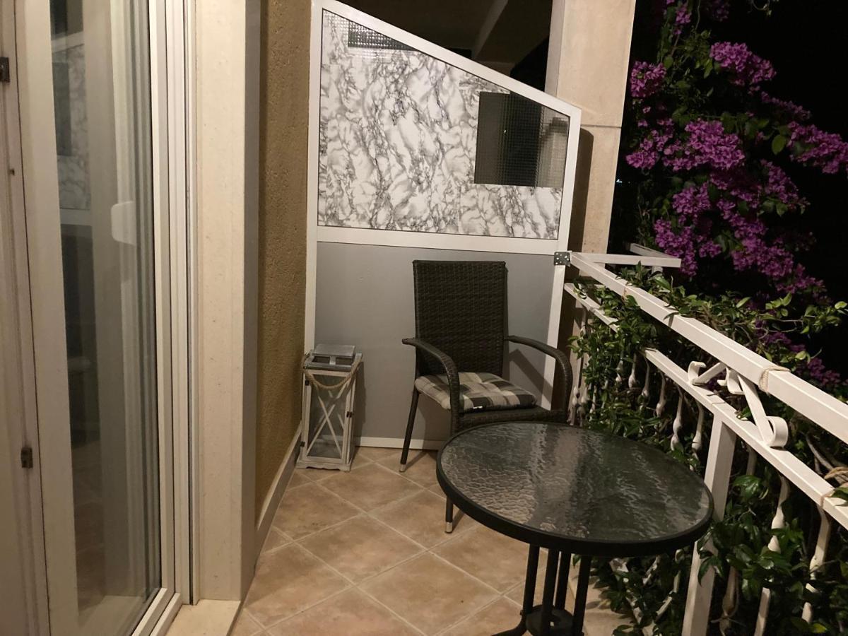 Guest House Adria Дугі-Рат Екстер'єр фото